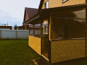 Гибкие окна пристройки